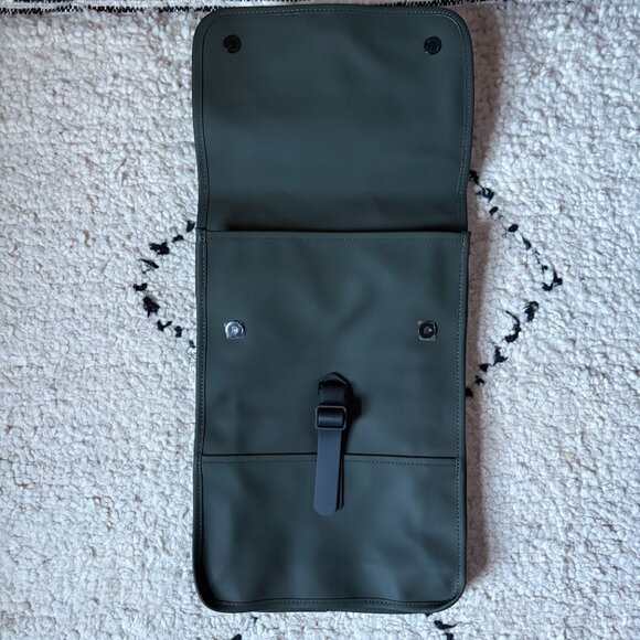 rains commuter backpack Puffed Mini providing durability Rains NWT Backpack Mini olive